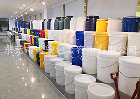 色在线无码丝袜吉安容器一楼涂料桶、机油桶展区